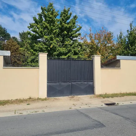 Villa Courtisols Courtisols
